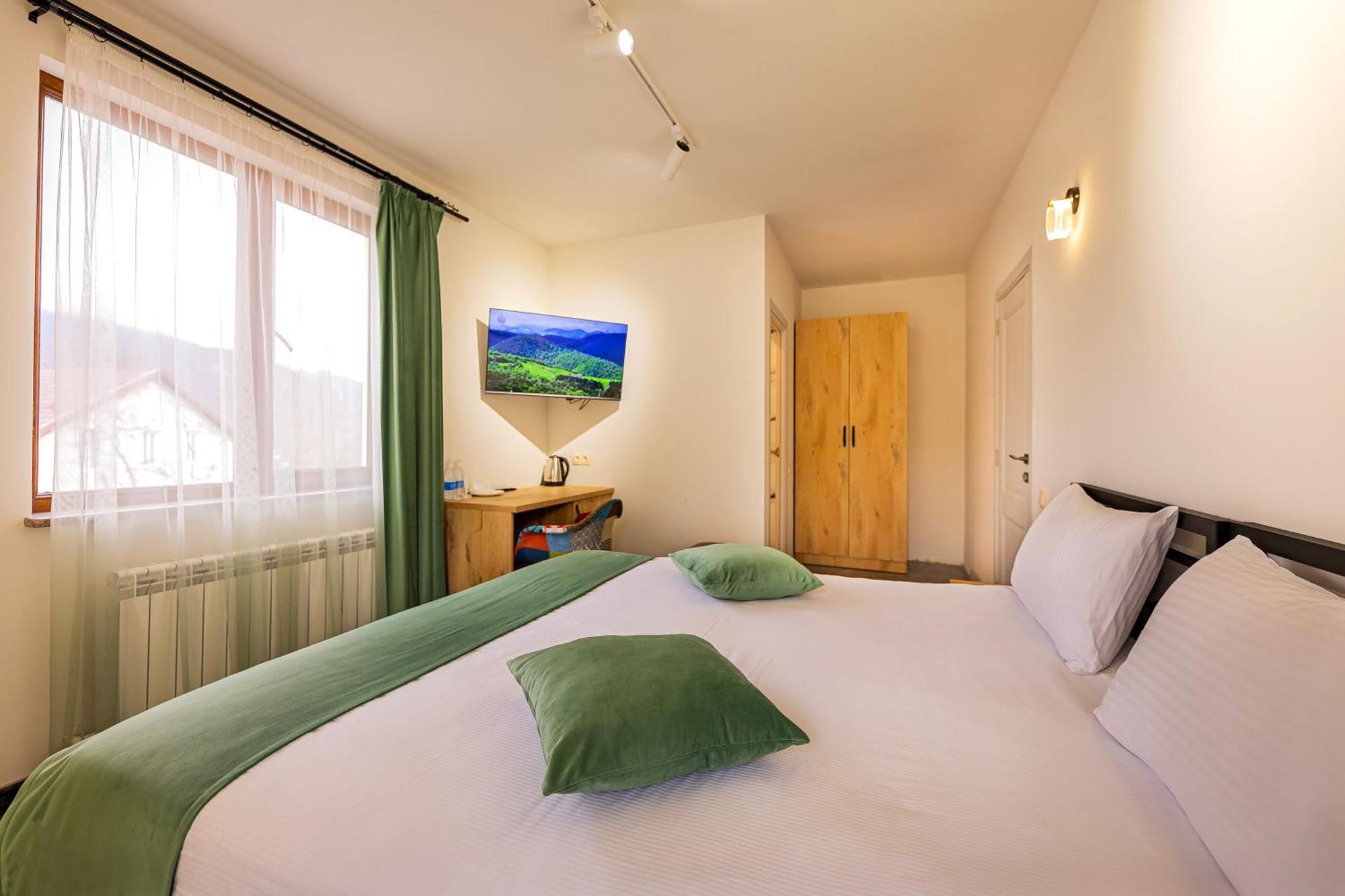 Taniqinn Dilijan Hotel Экстерьер фото