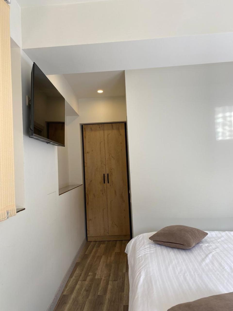 Taniqinn Dilijan Hotel Экстерьер фото